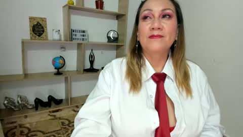 yayita online show from October 8, 2025, 2:25 pm
