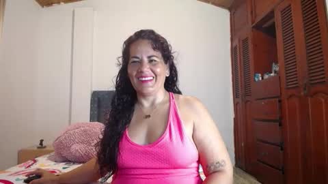 Snapshot of yazmin_mature chatting on November 19, 2025, 3:01 pm Jasmin online show from November 19, 2025, 3:01 pm
