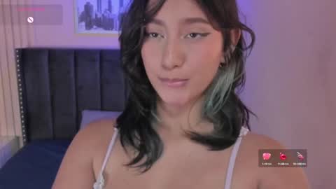 Snapshot of yazmin_rouse chatting on March 7, 2025, 4:55 pm Yazmin online show from March 7, 2025, 4:55 pm