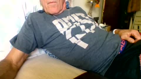 yeah_baby6988 online show from June 21, 2026, 10:45 pm