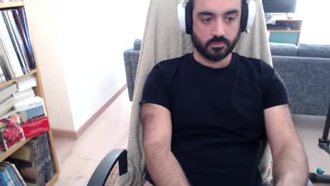 yeeaahoo online show from November 20, 2025, 12:38 pm