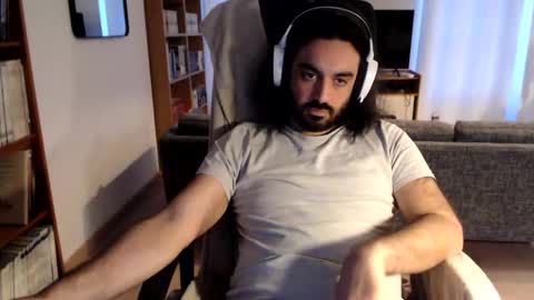 yeeaahoo online show from February 25, 2026, 5:22 pm