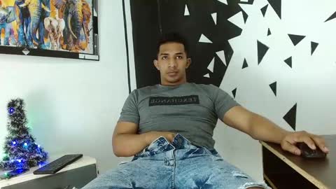 Yeiko Park23 online show from January 7, 2025, 2:31 am