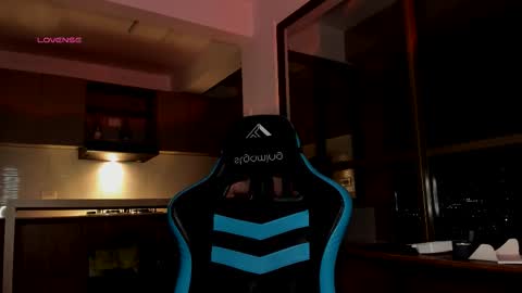 yeikoe1 online show from January 8, 2026, 2:36 am