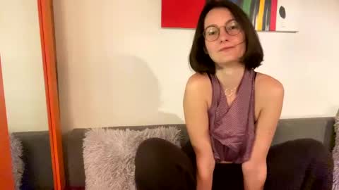 Yekaaoki online show from December 9, 2024, 8:33 pm