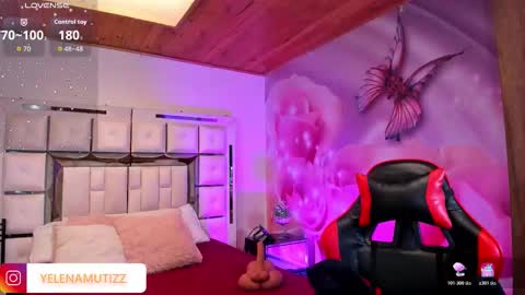 Snapshot of yelena_mutiz chatting on November 20, 2025, 1:44 pm yelena online show from November 20, 2025, 1:44 pm