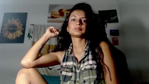 Yemaya 28 online show from November 23, 2025, 8:25 am