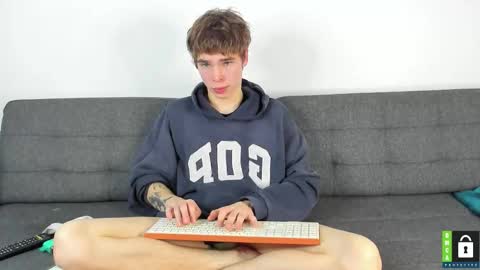 Snapshot of yen2025 chatting on November 9, 2025, 7:56 pm Yen online show from November 9, 2025, 7:56 pm