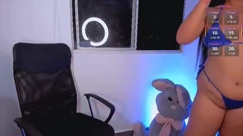 Snapshot of yeniffer_valens chatting on December 16, 2025, 12:04 am Yenifer Barahona Acuario online show from December 16, 2025, 12:04 am