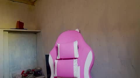 YERA  online show from February 12, 2026, 2:23 pm