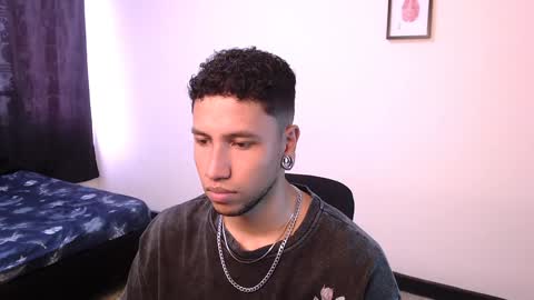 Yeff ind. model  online show from December 10, 2024, 6:28 pm