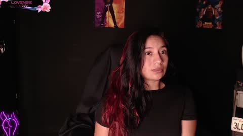 Yesi online show from January 9, 2025, 5:11 pm