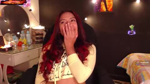 Yesi online show from October 11, 2025, 2:04 pm