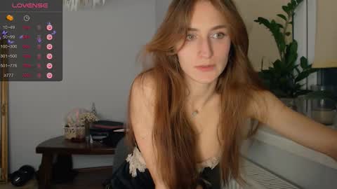 Zoe online show from November 15, 2025, 9:00 pm