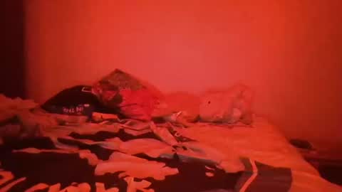 yeshuaaa999 online show from January 8, 2026, 1:41 am