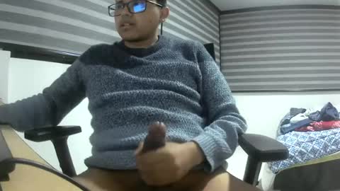 Snapshot of yesidxxx123_ chatting on June 30, 2026, 3:18 am yesidxxx123_ online show from June 30, 2026, 3:18 am
