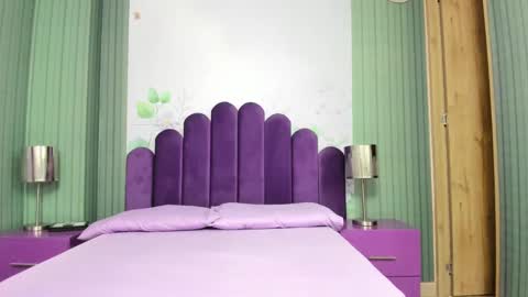 Snapshot of yess__daddy chatting on February 21, 2025, 10:17 am yess__daddy online show from February 21, 2025, 10:17 am