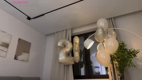 Amy online show from December 17, 2025, 4:46 pm