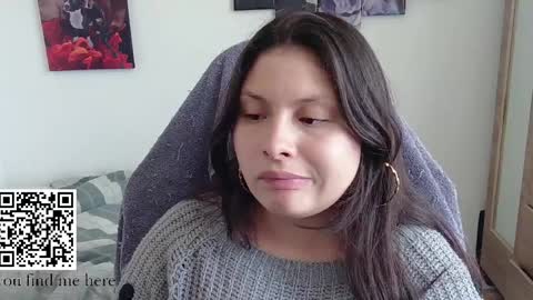 yessica_gomez01 online show from April 1, 2026, 7:00 pm