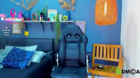 yessika_parker online show from March 9, 2026, 9:35 am