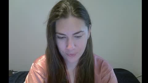 Snapshot of yesyoucanjustdoit chatting on September 16, 2025, 12:06 pm Kira online show from September 16, 2025, 12:06 pm