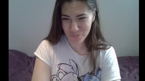 Snapshot of yesyoucanjustdoit chatting on September 21, 2025, 12:18 pm Kira online show from September 21, 2025, 12:18 pm