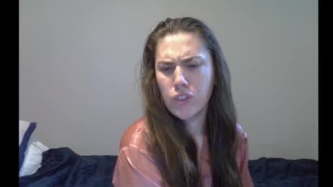 Snapshot of yesyoucanjustdoit chatting on October 9, 2025, 10:57 am Kira online show from October 9, 2025, 10:57 am