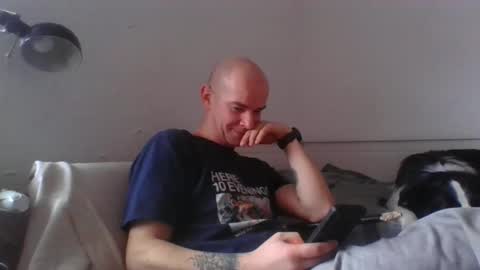 Snapshot of yewloo chatting on February 1, 2026, 1:42 pm yewloo online show from February 1, 2026, 1:42 pm