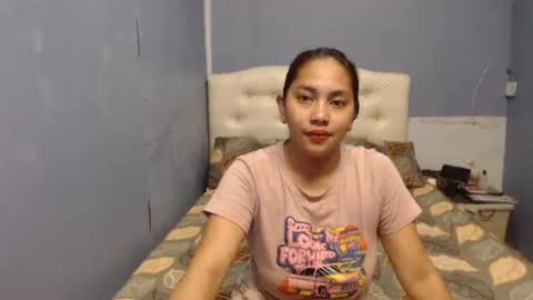 Snapshot of yhang_slut chatting on February 24, 2026, 2:20 am yhang_slut online show from February 24, 2026, 2:20 am