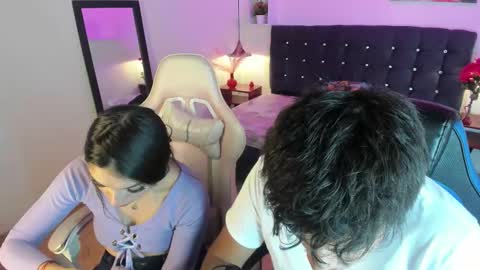 Yiing and yang online show from October 11, 2025, 6:06 pm