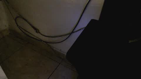 Snapshot of yinaross chatting on October 11, 2025, 2:59 pm YINAROSS online show from October 11, 2025, 2:59 pm