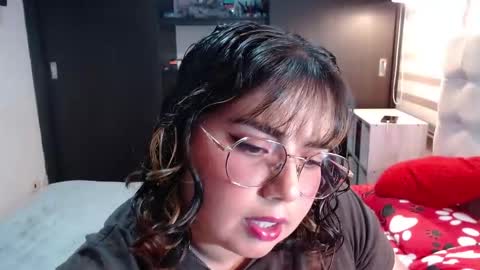 Snapshot of yini_angel07 chatting on March 14, 2026, 11:21 pm hii i am yini online show from March 14, 2026, 11:21 pm