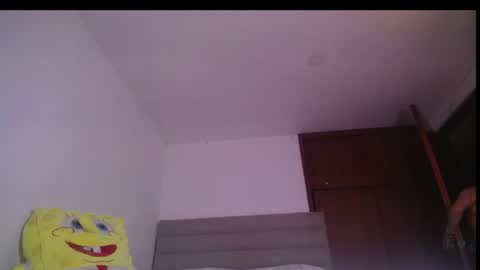 Snapshot of yinn_silver chatting on June 18, 2026, 11:09 pm Yiny online show from June 18, 2026, 11:09 pm