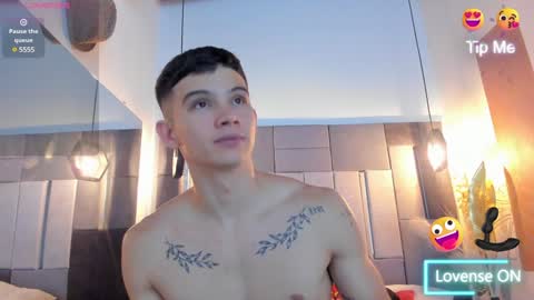 yizus_bonz online show from December 25, 2024, 4:12 am