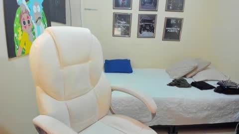 yker online show from January 4, 2025, 11:27 pm