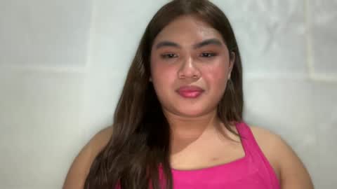 Snapshot of yllanahard chatting on January 28, 2025, 12:54 pm yllana love online show from January 28, 2025, 12:54 pm