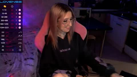     online show from January 9, 2025, 9:26 pm