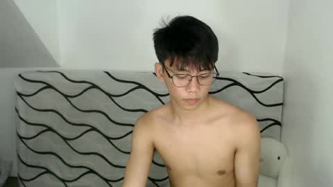 Snapshot of ynotyu chatting on June 25, 2026, 10:14 pm ynotyu online show from June 25, 2026, 10:14 pm