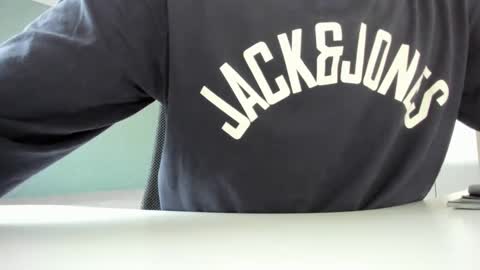 Snapshot of yoda130305 chatting on February 17, 2025, 4:04 pm yoda130305 online show from February 17, 2025, 4:04 pm