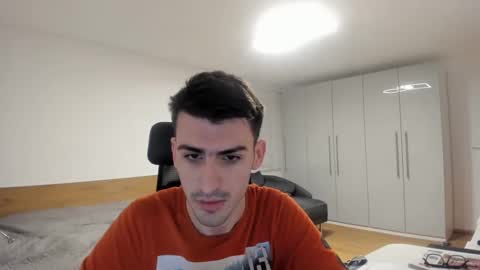 Snapshot of yoda130305 chatting on February 17, 2026, 6:03 pm yoda130305 online show from February 17, 2026, 6:03 pm