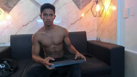 Snapshot of yoel_blessed chatting on June 11, 2026, 11:58 pm Yoel online show from June 11, 2026, 11:58 pm