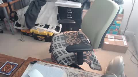 Snapshot of yogaman010173 chatting on November 21, 2025, 12:26 pm yogaman online show from November 21, 2025, 12:26 pm