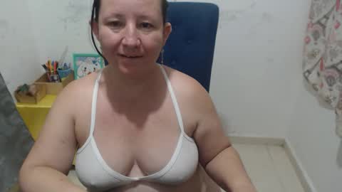 yohis online show from April 10, 2026, 3:45 am