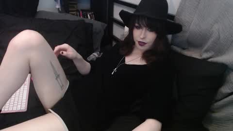 Snapshot of yokaigirl chatting on November 19, 2025, 9:48 pm Yokai Girl online show from November 19, 2025, 9:48 pm