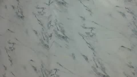 yolandrina05 online show from November 16, 2025, 4:07 am