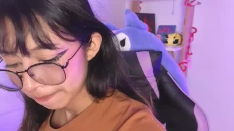 Yommi Winx online show from November 8, 2025, 9:02 pm