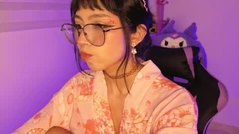 Yommi Winx online show from April 5, 2026, 3:36 am