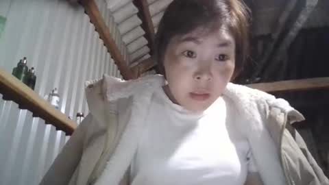 Snapshot of yongmi_ chatting on November 22, 2025, 1:54 pm yongmi_ online show from November 22, 2025, 1:54 pm