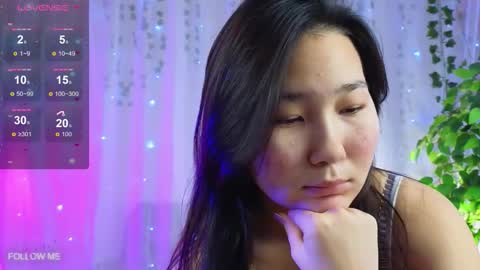 i am Yoon online show from October 20, 2025, 7:42 am