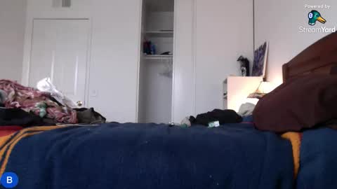 Snapshot of yooooo55544 chatting on November 16, 2025, 11:43 pm yooooo55544 online show from November 16, 2025, 11:43 pm